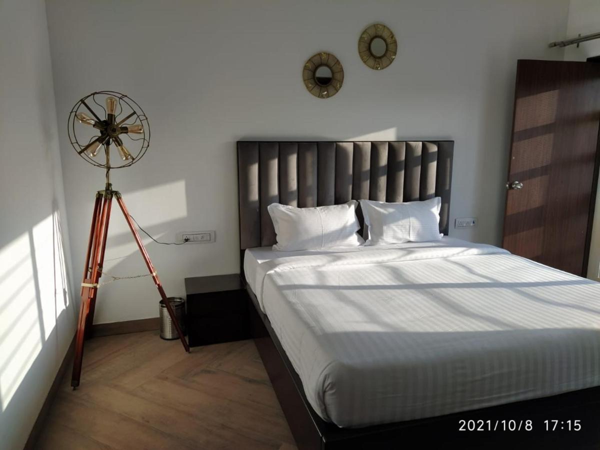 Nine Hill Villa - 2Bhk Private Villa With Pool Udaipur Luaran gambar