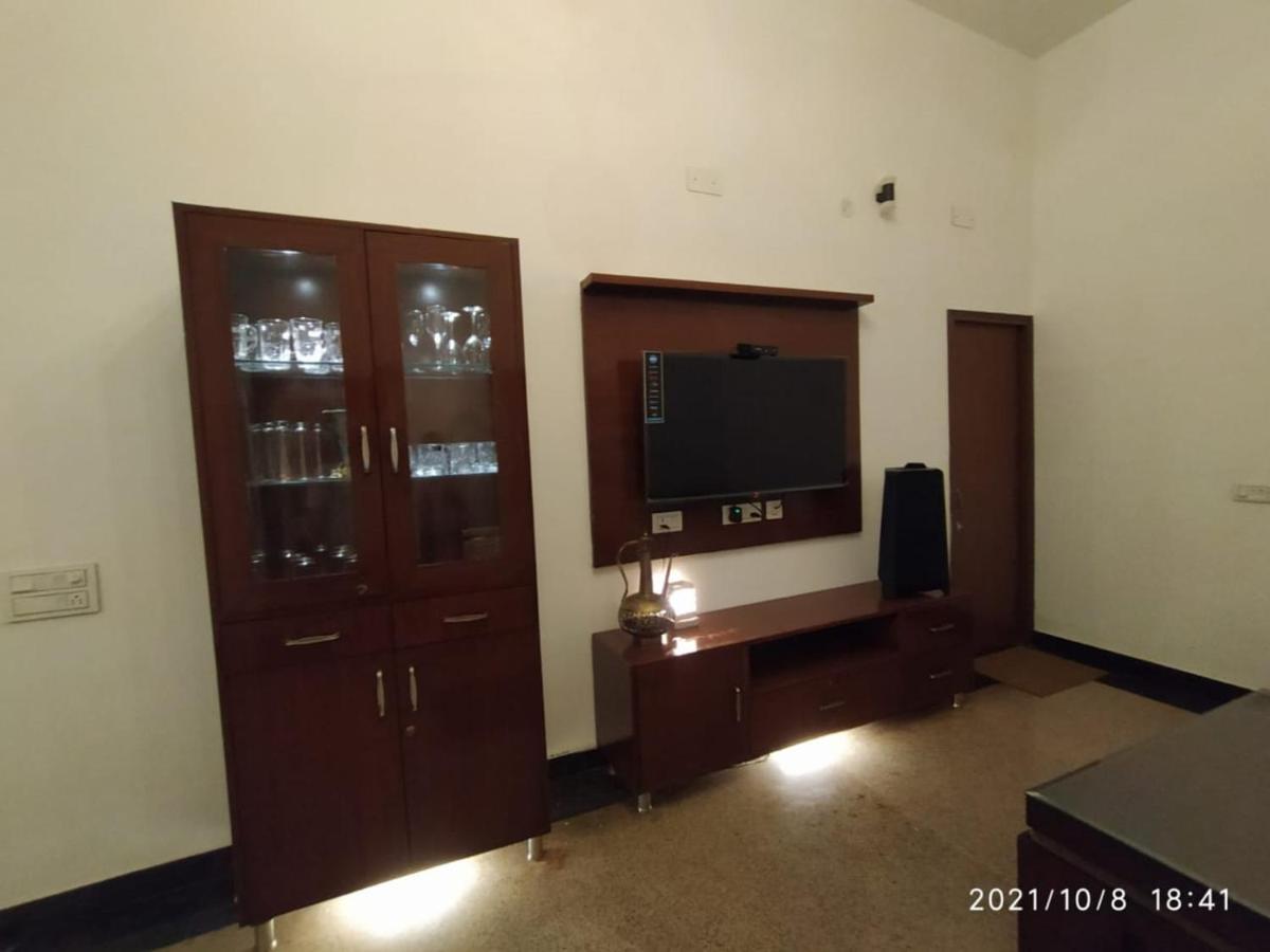 Nine Hill Villa - 2Bhk Private Villa With Pool Udaipur Luaran gambar